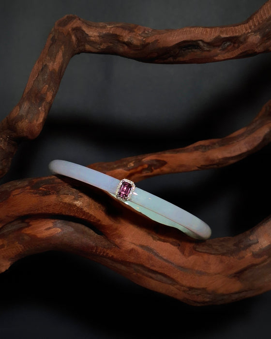 Bella Jadeite Bangle - Lavender Chuncai Bangle with 18K Sapphire & Diamond